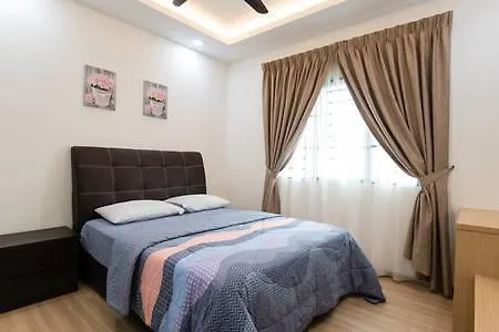 Apartment Rusnoor Homestay Alami Residensi 2-17-2 Shah Alam